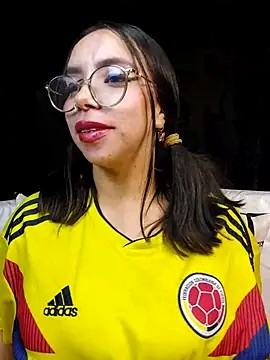 valentina swallow online show from 06.18.26