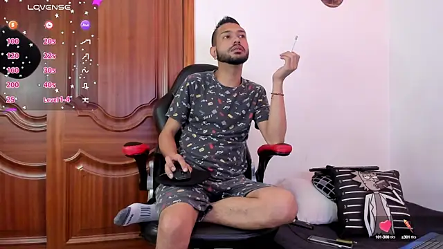 Aron Baylor online show from 10.11.25