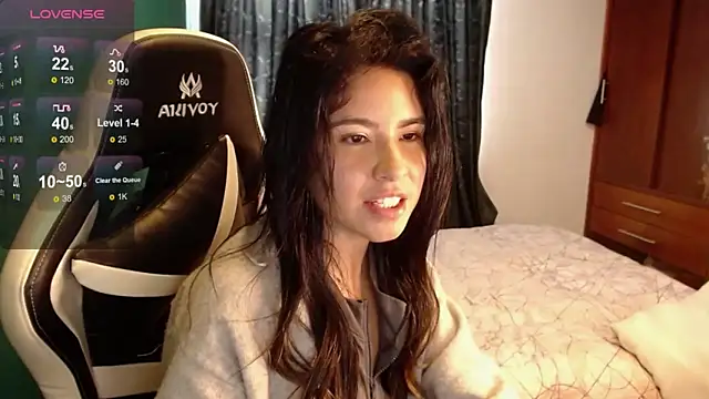 Snapshot of alice_middlee chatting on 05.11.26 alice middlee online show from 05.11.26