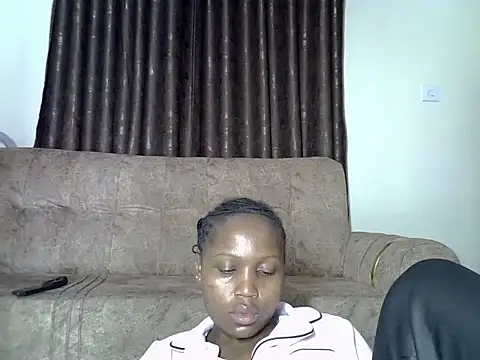 AurelAda online show from 12.17.25