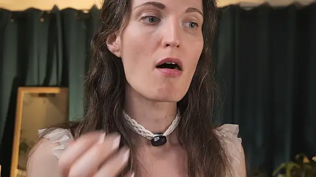 yulladao online show from 04.08.26