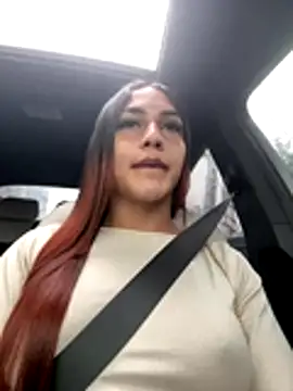 Snapshot of jesica__simpson chatting on 10.17.25 jesica simpson online show from 10.17.25