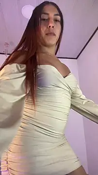 jesica  simpson online show from 11.21.25