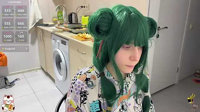 Snapshot of ShiroiFubuki chatting on 11.11.25 ShiroiFubuki online show from 11.11.25