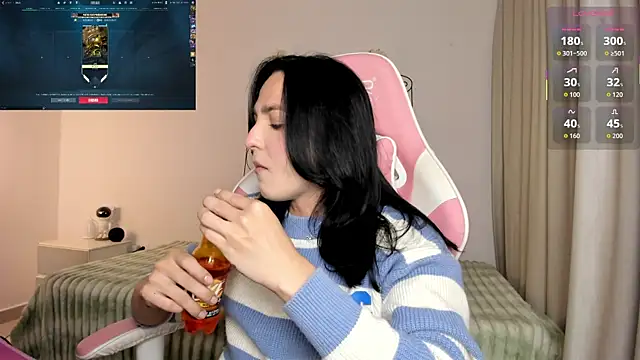 Jiggly   online show from 10.02.25