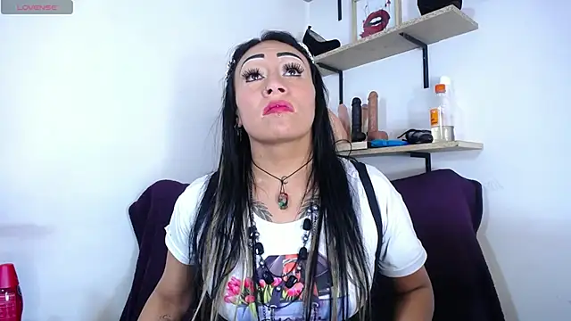 luna sofia69 online show from 02.05.25