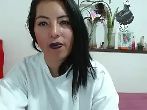 Mariana collins99 online show from 12.15.24