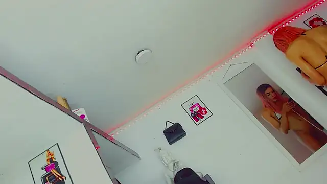 candy kendall online show from 11.20.25