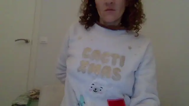 Snapshot of zorritasuperhot chatting on 12.20.24 zorritasuperhot online show from 12.20.24