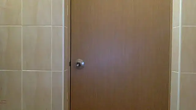 Snapshot of vanessa4you chatting on 02.22.25 vanessa4you online show from 02.22.25