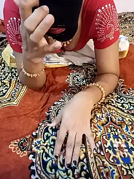 Snapshot of Mallu-Gayathri_Arun chatting on 01.30.25 Mallu-Gayathri Arun online show from 01.30.25