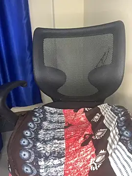 sweetestval online show from 11.18.25