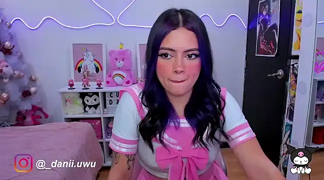 CuteDani  online show from 12.09.24