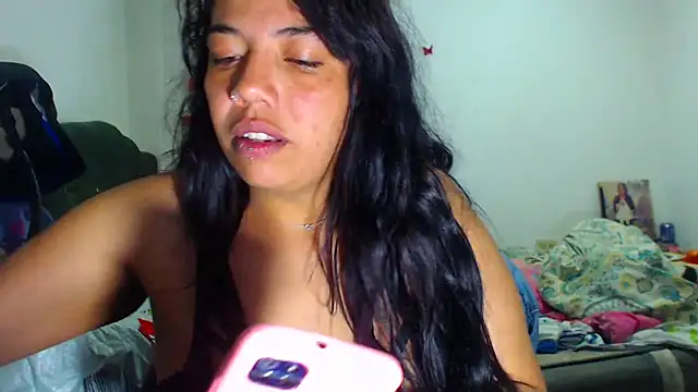 AmaraRoberts420 online show from 11.02.25