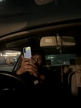 Dick 6inches online show from 10.19.25