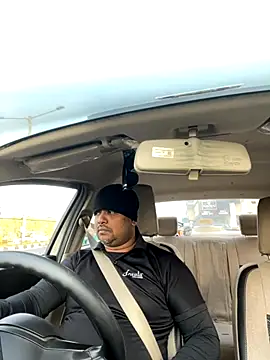 Dick 6inches online show from 11.18.25