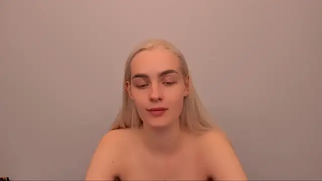 OliviaKisss online show from 12.19.25