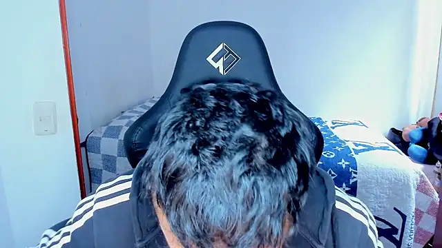 Tommy Bred online show from 02.23.26