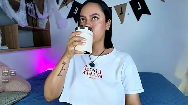 VICTORIABLACK xh online show from 10.15.25