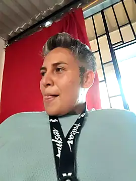 Yessi rousse online show from 10.20.25