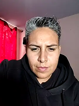 Yessi rousse online show from 11.21.25