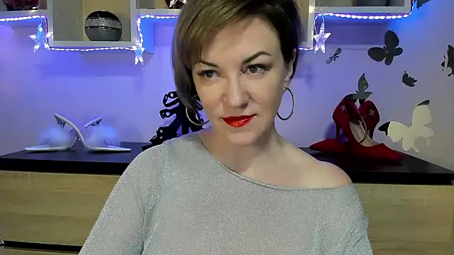 feliziaDesire online show from 01.25.25