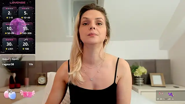 AshleyStorm  online show from 02.08.25