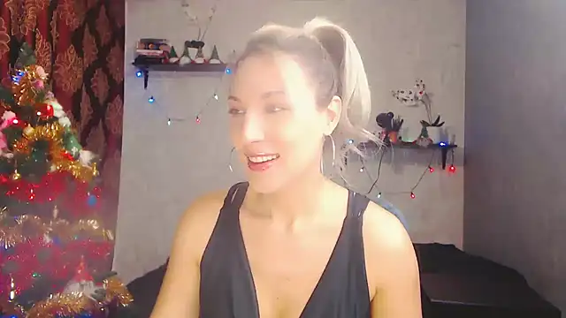 MillaXQueen online show from 12.16.24