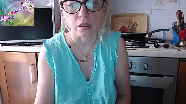 martachatte online show from 09.21.25