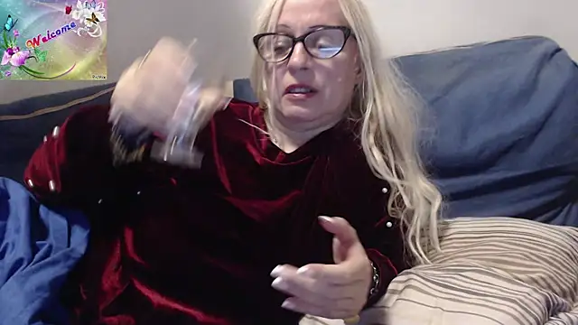 martachatte online show from 10.11.25