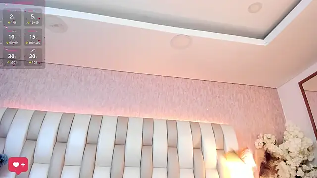 Rebeca jones online show from 01.18.25