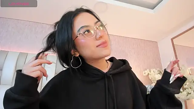 Rebeca jones online show from 02.11.25