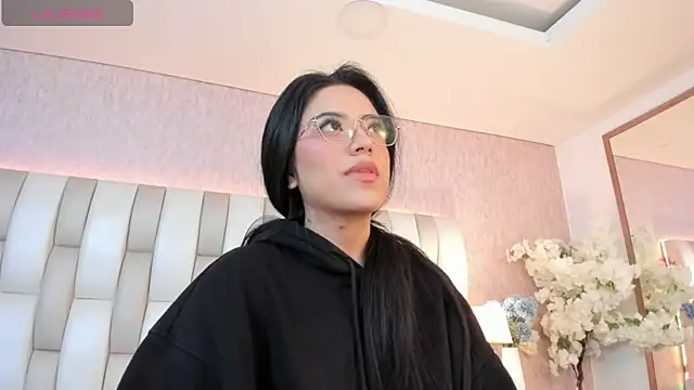 Rebeca jones online show from 02.20.25