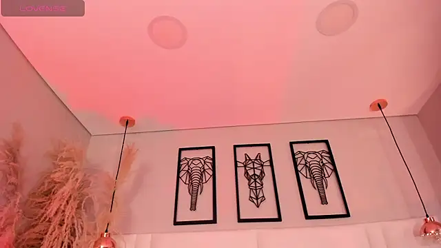 Rebeca jones online show from 09.19.25