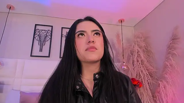 Rebeca jones online show from 10.18.25