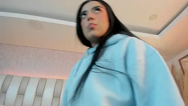 Rebeca jones online show from 04.16.26