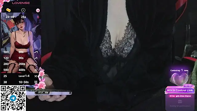 Mia G0ld online show from 01.23.25