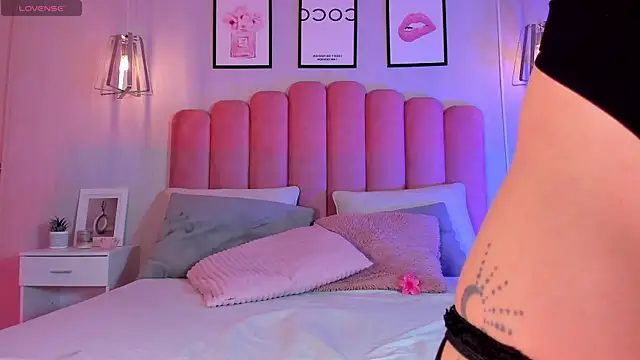 Ashleyy piink online show from 03.02.26