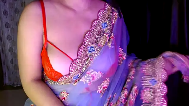 janifer001 online show from 11.23.25