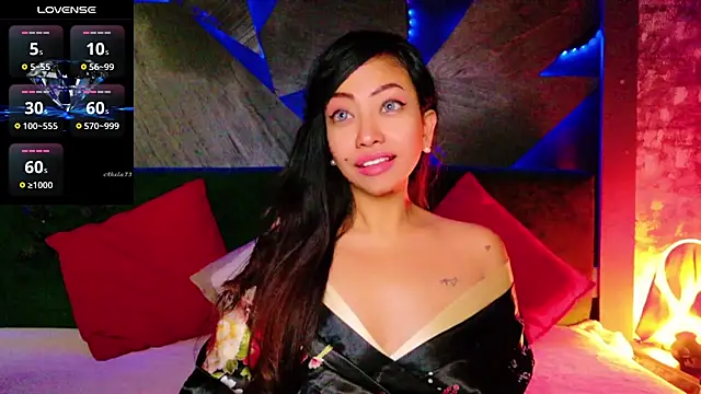 ElyaQuinn online show from 12.04.25