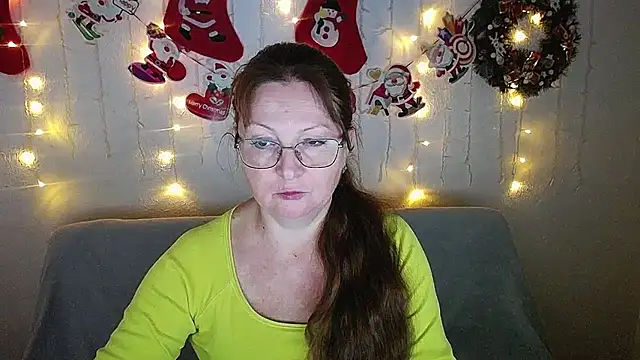 VanessaHotts online show from 12.11.24