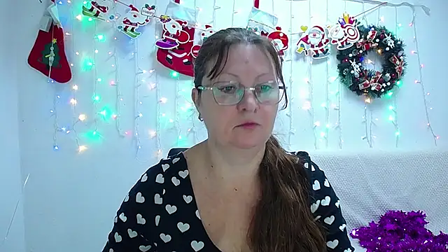 VanessaHotts online show from 01.11.25