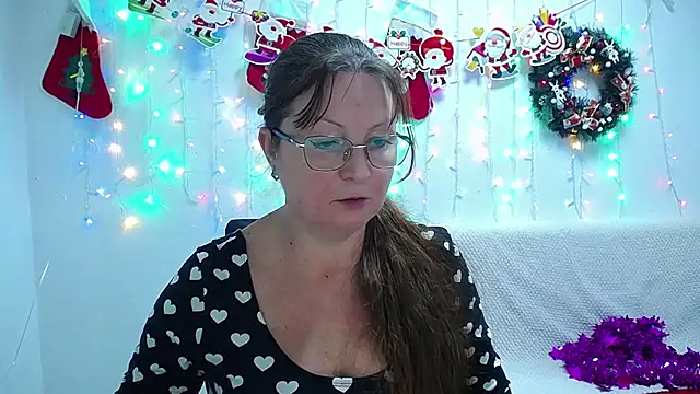 VanessaHotts online show from 01.11.25