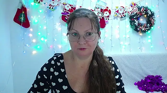 VanessaHotts online show from 01.11.25