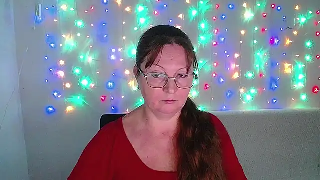 VanessaHotts online show from 01.14.25