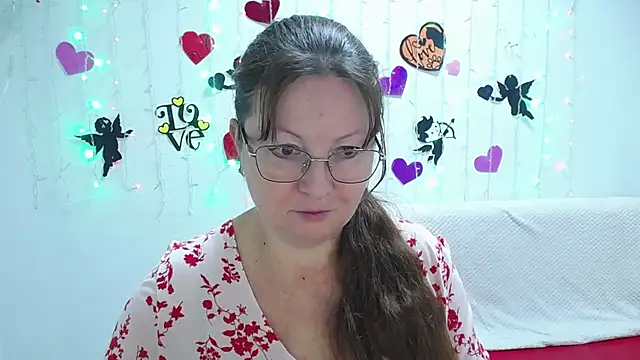 VanessaHotts online show from 01.31.25