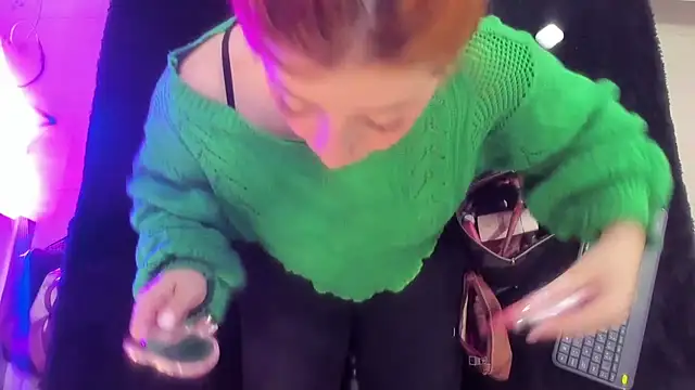 JulietaAlves online show from 11.27.25