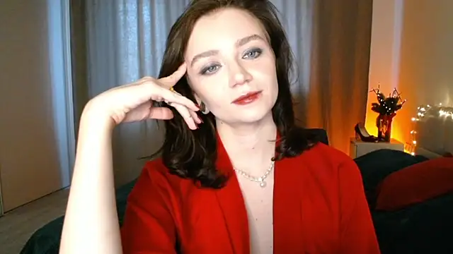 Snapshot of Shadow_Passion chatting on 01.07.25 Shadow Passion online show from 01.07.25