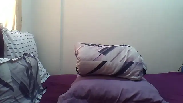 Snapshot of AddictiveAssCurves chatting on 10.17.25 AddictiveAssCurves online show from 10.17.25