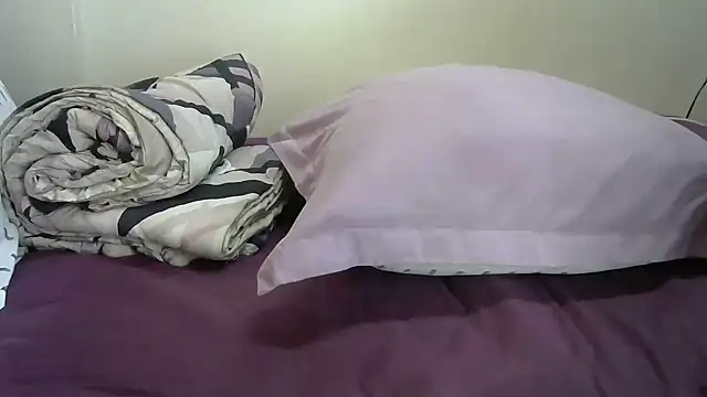 Snapshot of AddictiveAssCurves chatting on 10.21.25 AddictiveAssCurves online show from 10.21.25